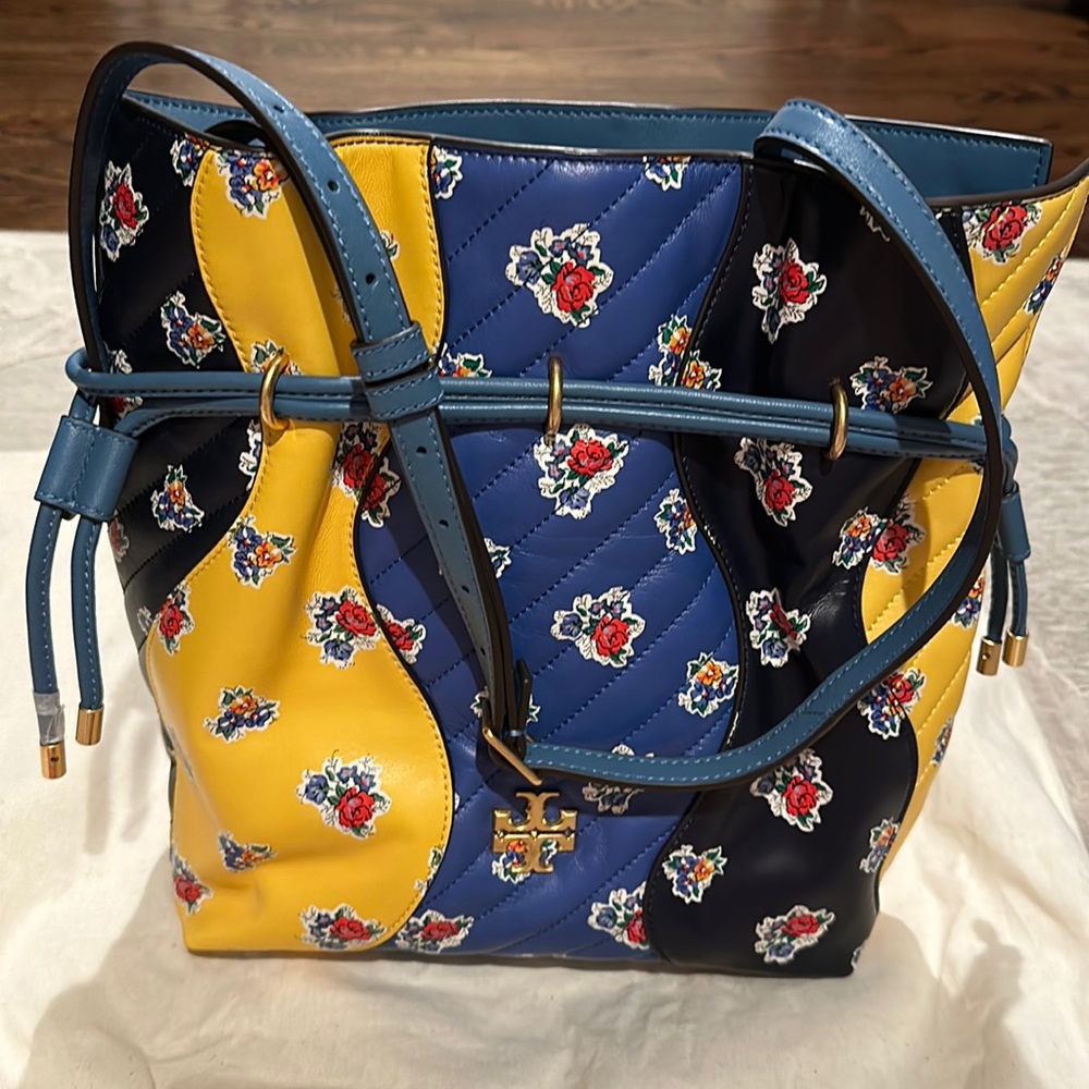 Tory Burch Kira Chevron Floral Patchwork Bucket Bag in Tea Rose Patchwork.